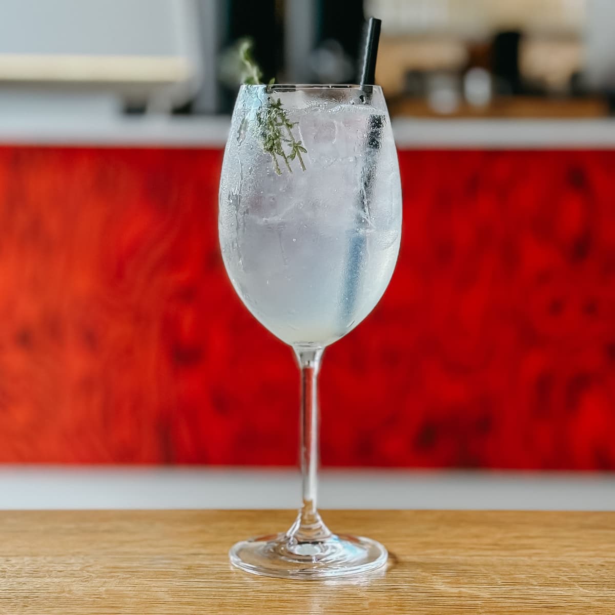 Gin Tonic – Tony G. Single